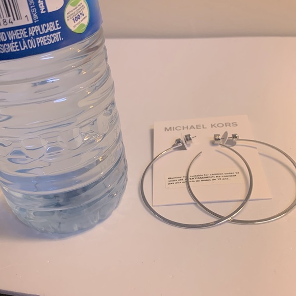 Michael Kors Hoops with diamonds - Picture 5 of 5